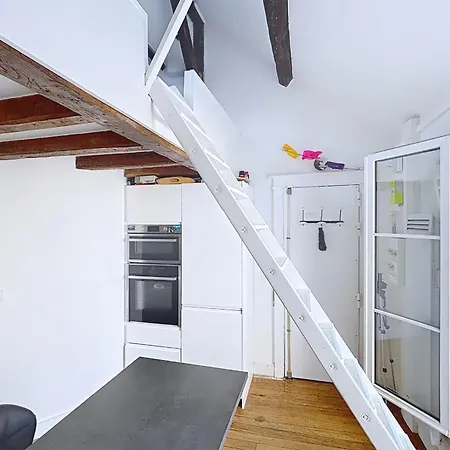 Charming 2-room In Le Marais Appartement