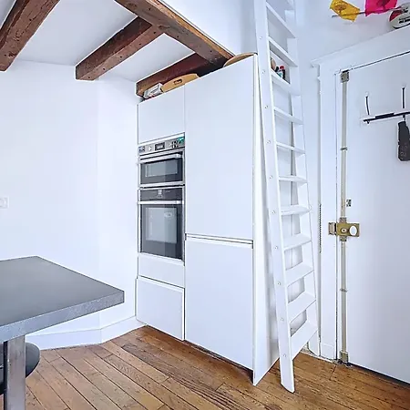 דירה Charming 2-room In Le Marais *